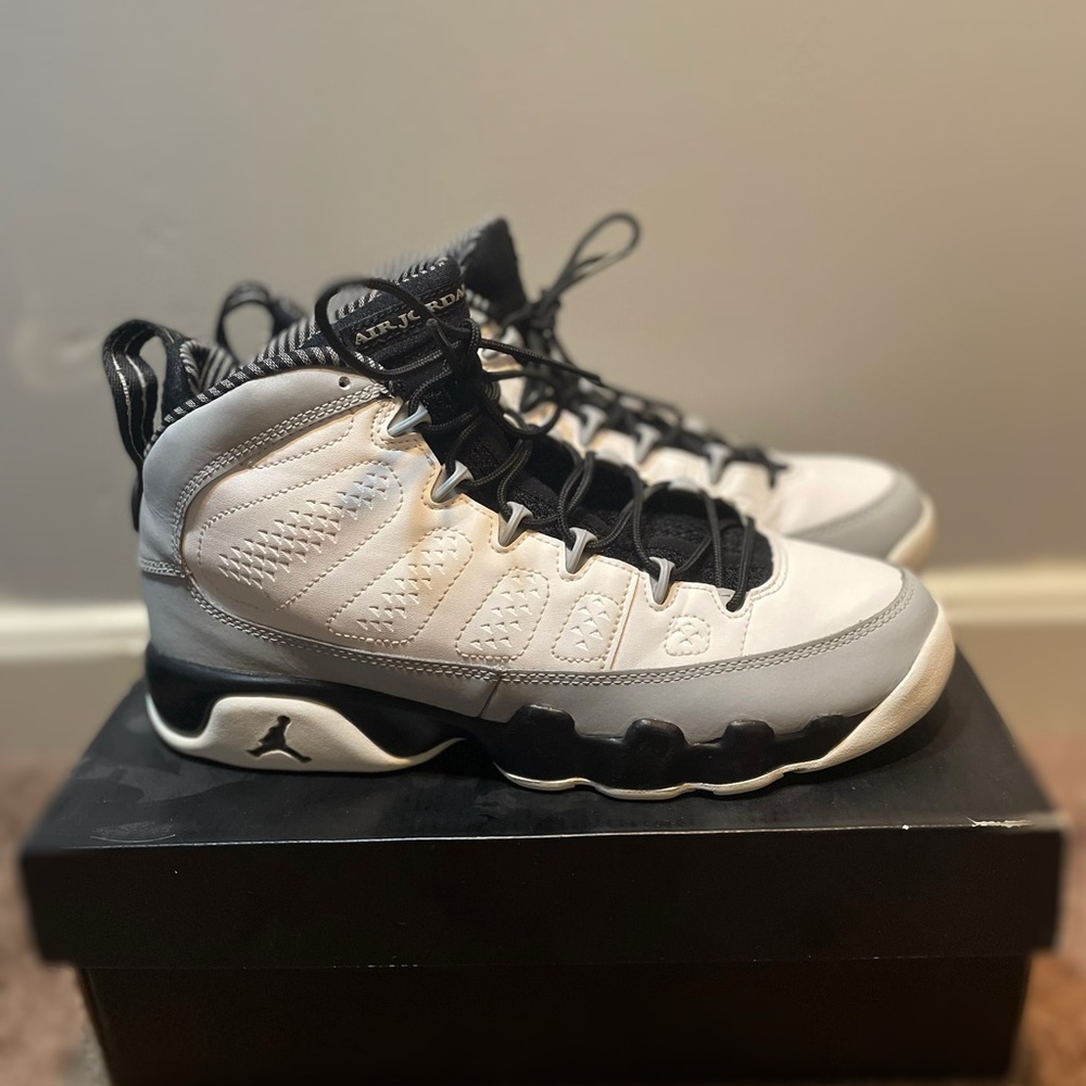 Air Jordan 9 Retro Barons